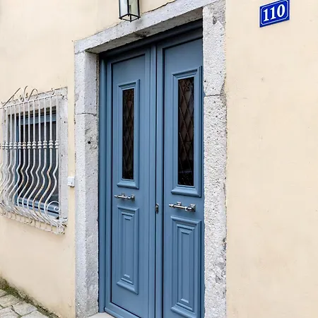 Dirapera Port Daire Korfu