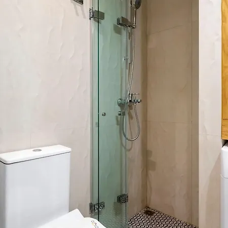 Dirapera Port * Corfu (city)